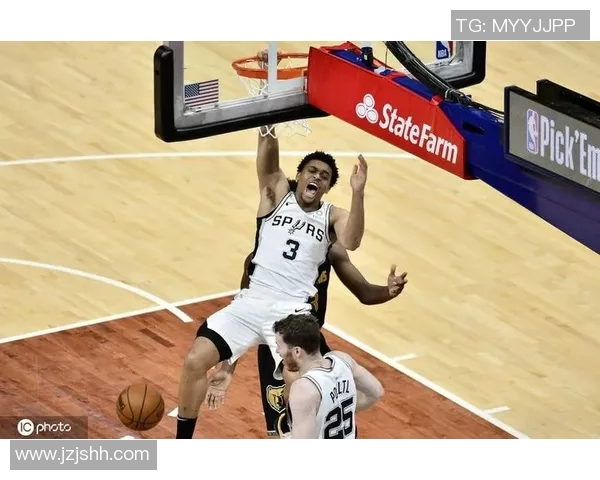 20170405马刺与灰熊激战成名球星对决引发球迷热议 20170405马刺与灰熊激战成名球星对决引发球迷热议