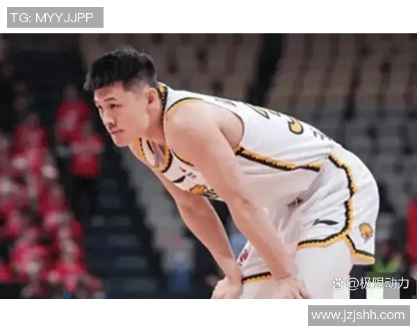 CBA焦点战北京队迎战辽宁队全力争胜展现强大实力