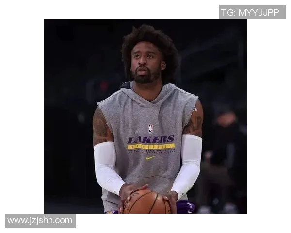 湖人对决快船马修斯表现分析及比赛精彩瞬间回顾