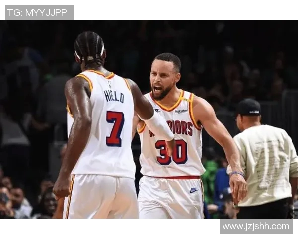 勇士对阵快船库里精彩表现引发球迷热议得分创纪录